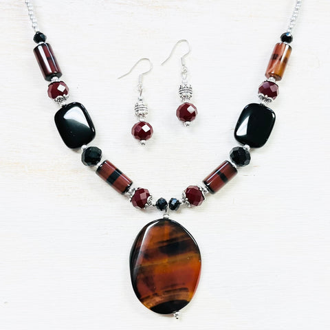 Fashion Carnelian Necklace and Earring Set