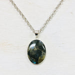 Fashion Oval Stone Necklace