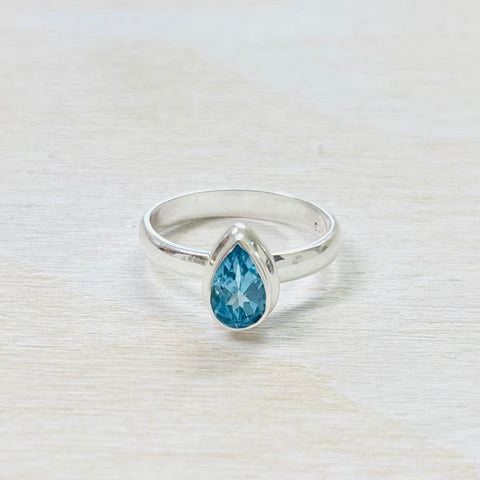 Sterling Silver Teardrop Blue Topaz Ring- Size 7