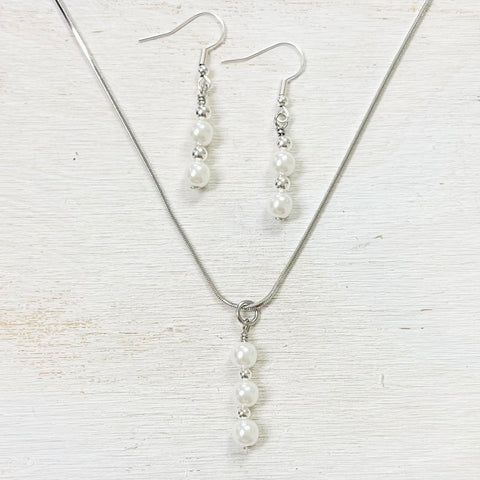 Fashion Pearl Necklace and Earring Set