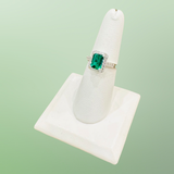 Sterling Silver Estate Green Stone Ring