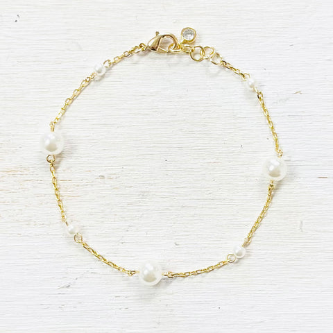 Fashion Gold Tone Pearl Bracelet