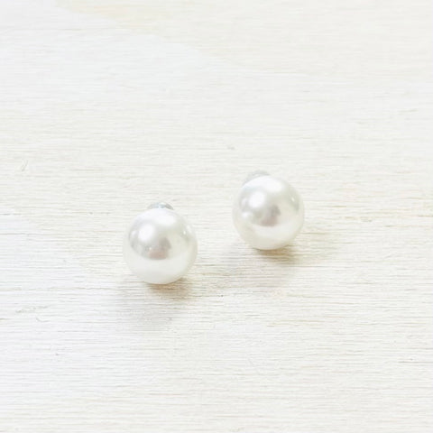 Fashion 9mm Pearl Studs