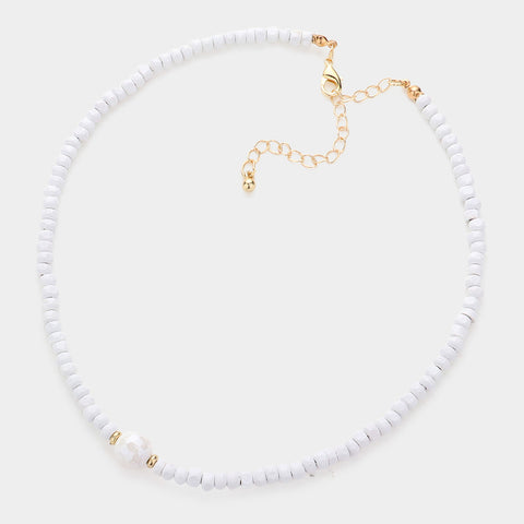 Fashion White Wood Beaded Necklace