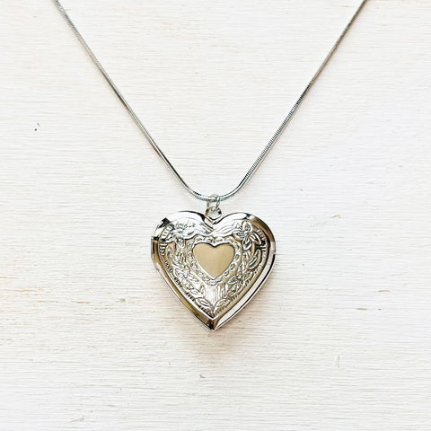 Fashion Silver Tone Heart Locket