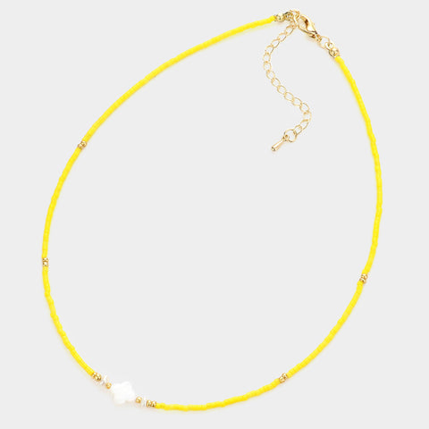 Fashion Yellow Beaded Quatrefoil Necklace