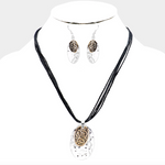 Hammered Metal Sprout Pendant Necklace Set