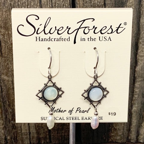 Filigree Diamond shaped w/ Mother of Pearl Earrings