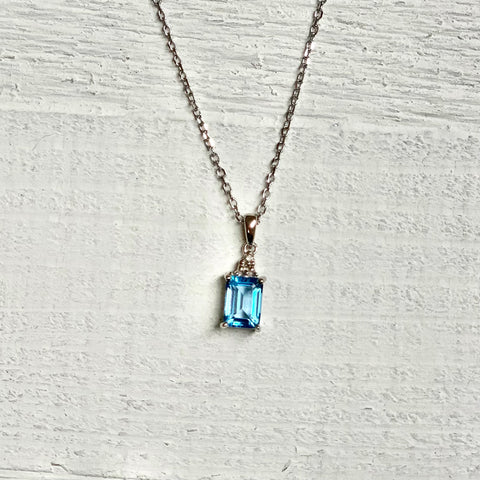Sterling Silver Blue Topaz Necklace