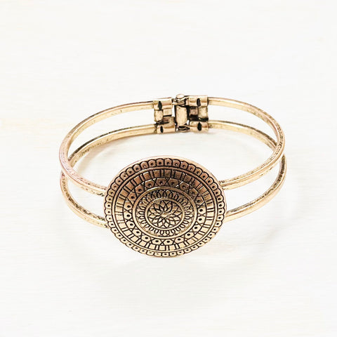 Fashion Gold Tone Flower Hinge Bracelet