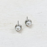 Fashion Pearl Stud Earrings
