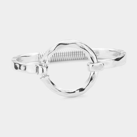 Fashion Hammered Metal Circle Hook Bracelet