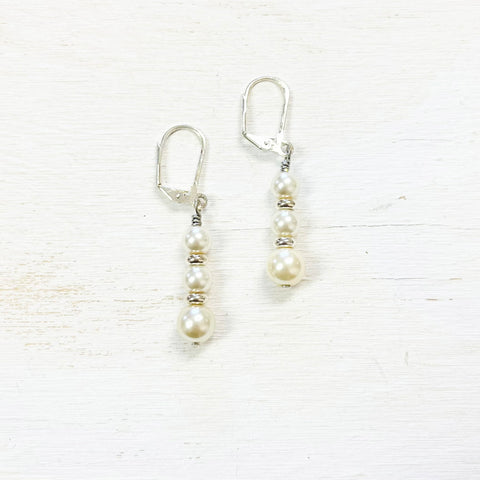 Fashion Pearl Dangle Earrings