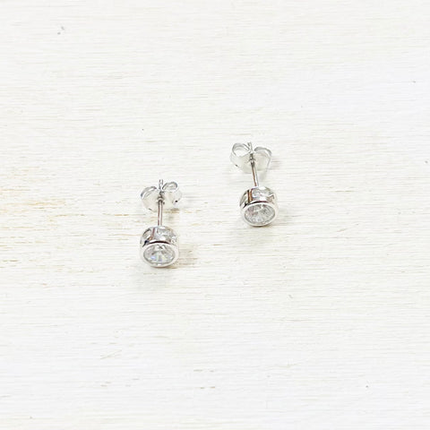 Sterling Silver Clear Stone Studs