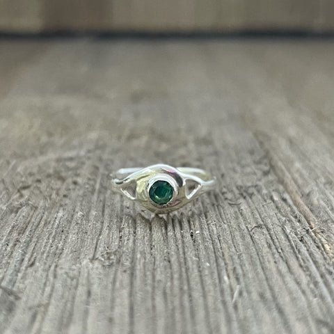 Sterling Silver Green Stud Ring